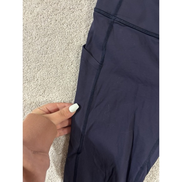 Lululemon Pace Rival Crop‎ 22" Leggings Women's 4 Navy Blue Yoga Athleisure - Picture 5 of 10